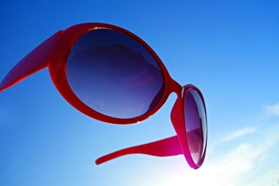 Filtry UV w okularach